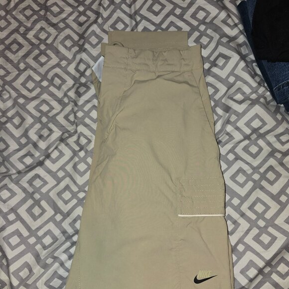 Nike Pants - Picture 4 of 4